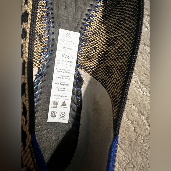 Rothy's Retired The Point pointed leopard print Flats - Picture 6 of 7